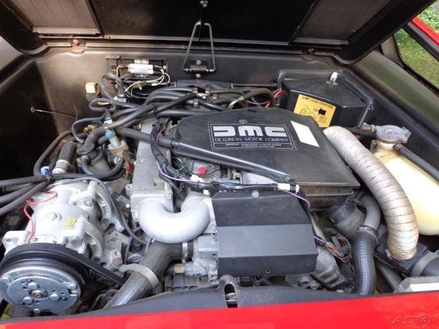 1981 DeLorean DMC-12 Gold Wing - photo 8