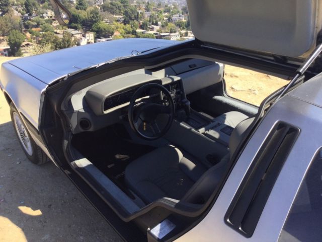 1981 DeLorean DMC-12 Original dealer applied decal - photo 7
