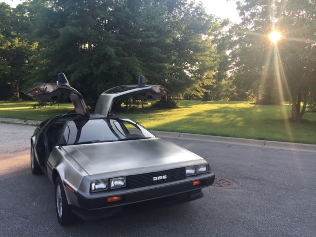 1981 DeLorean DMC-12