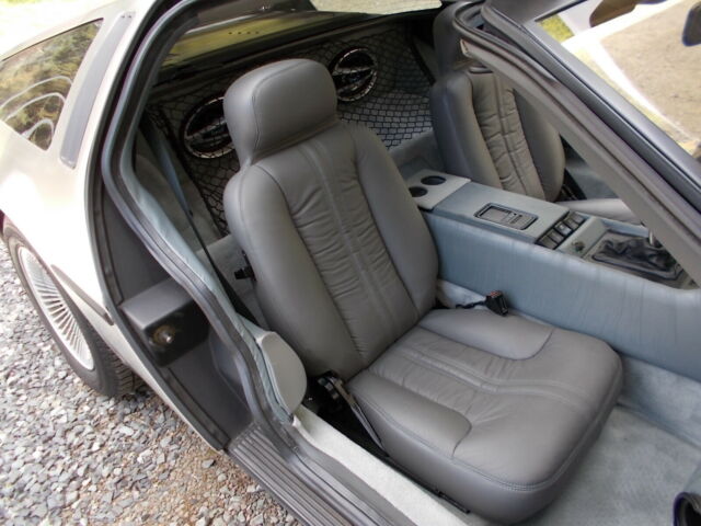 1981 DeLorean DMC-12 - photo 11