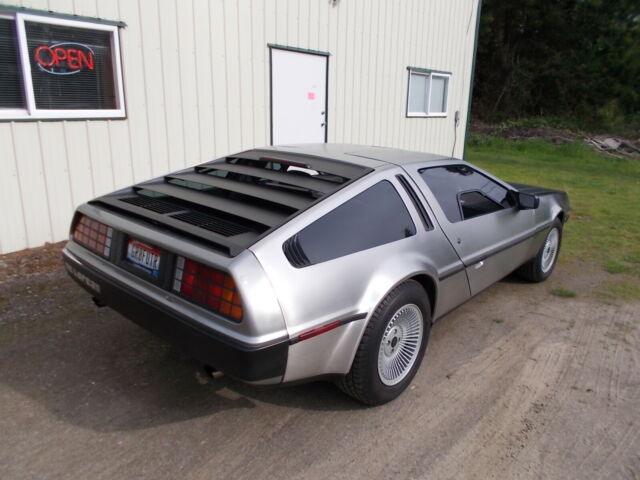 1981 DeLorean DMC-12 - photo 3