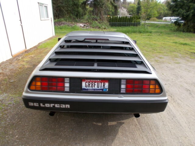 1981 DeLorean DMC-12 - photo 4
