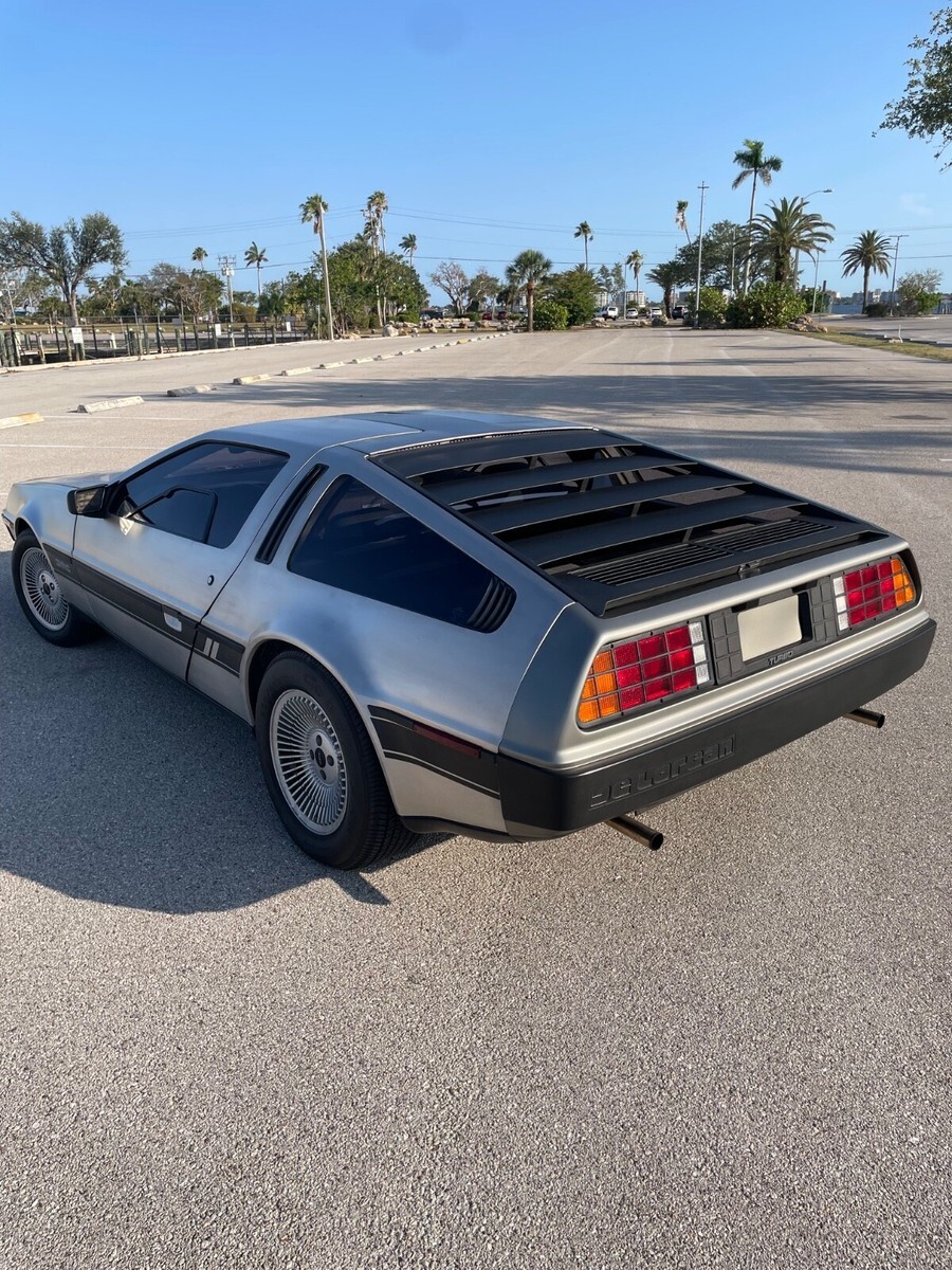 1981 DeLorean DMC-12 - photo 11