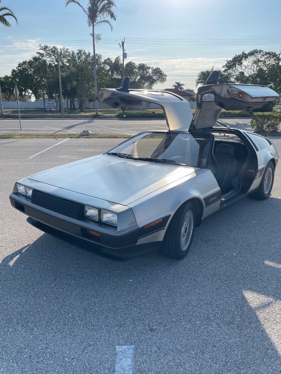 1981 DeLorean DMC-12 - photo 4