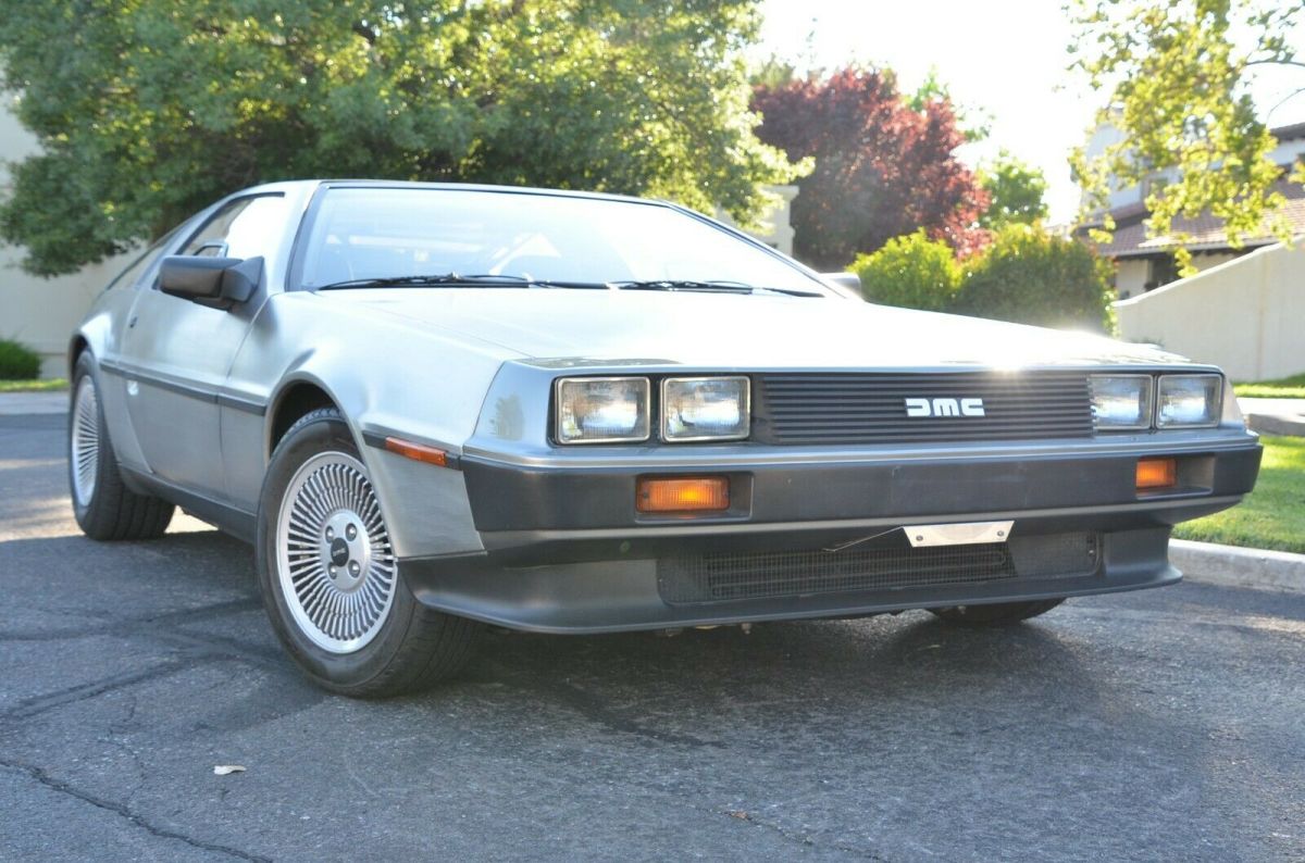 1981 DeLorean DMC-12