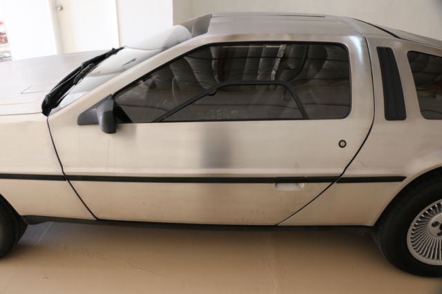 1981 DeLorean - photo 4