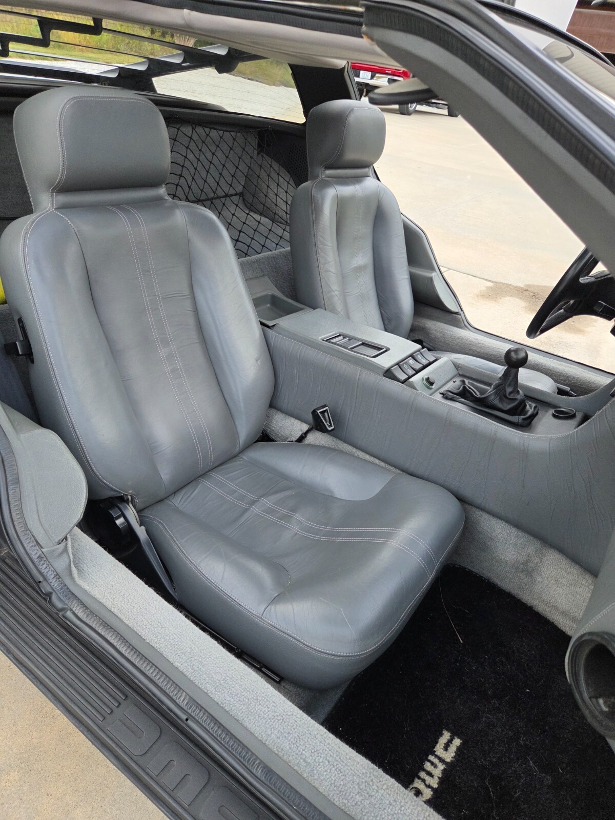 1981 DeLorean DMC12 Coupe 5-Speed Manual - photo 10