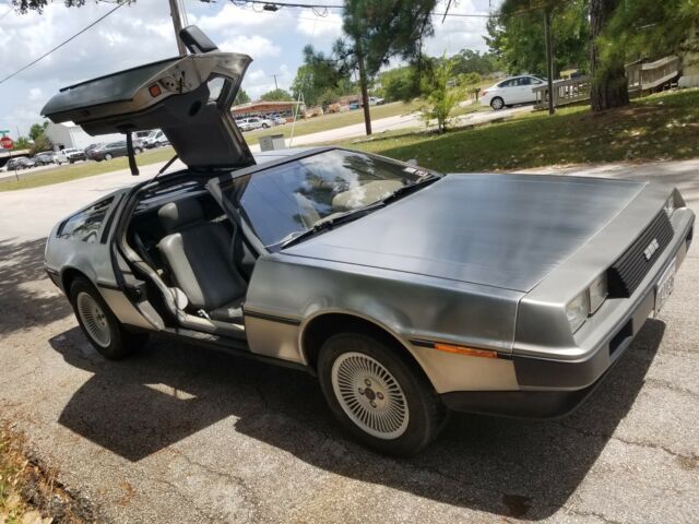 1981 DeLorean - photo 5