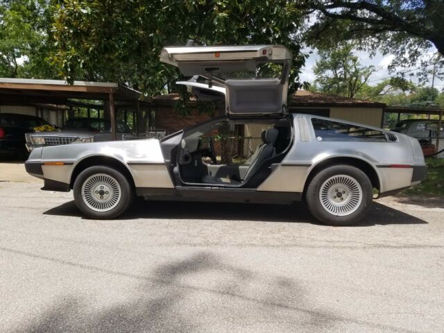 1981 DeLorean - photo 8