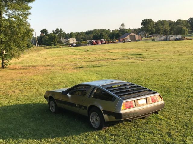 1981 DeLorean DMC12 - photo 11