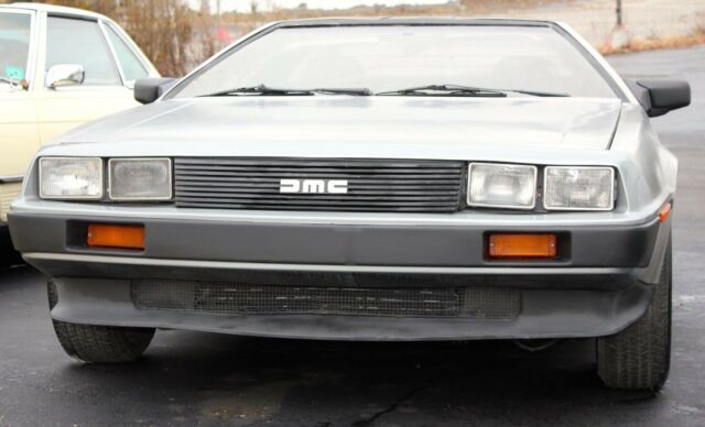 1981 DeLorean - photo 3