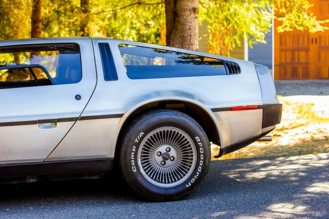 1981 DeLorean DMC12 31k Miles Rare Gas Flap Grooved Hood - photo 10