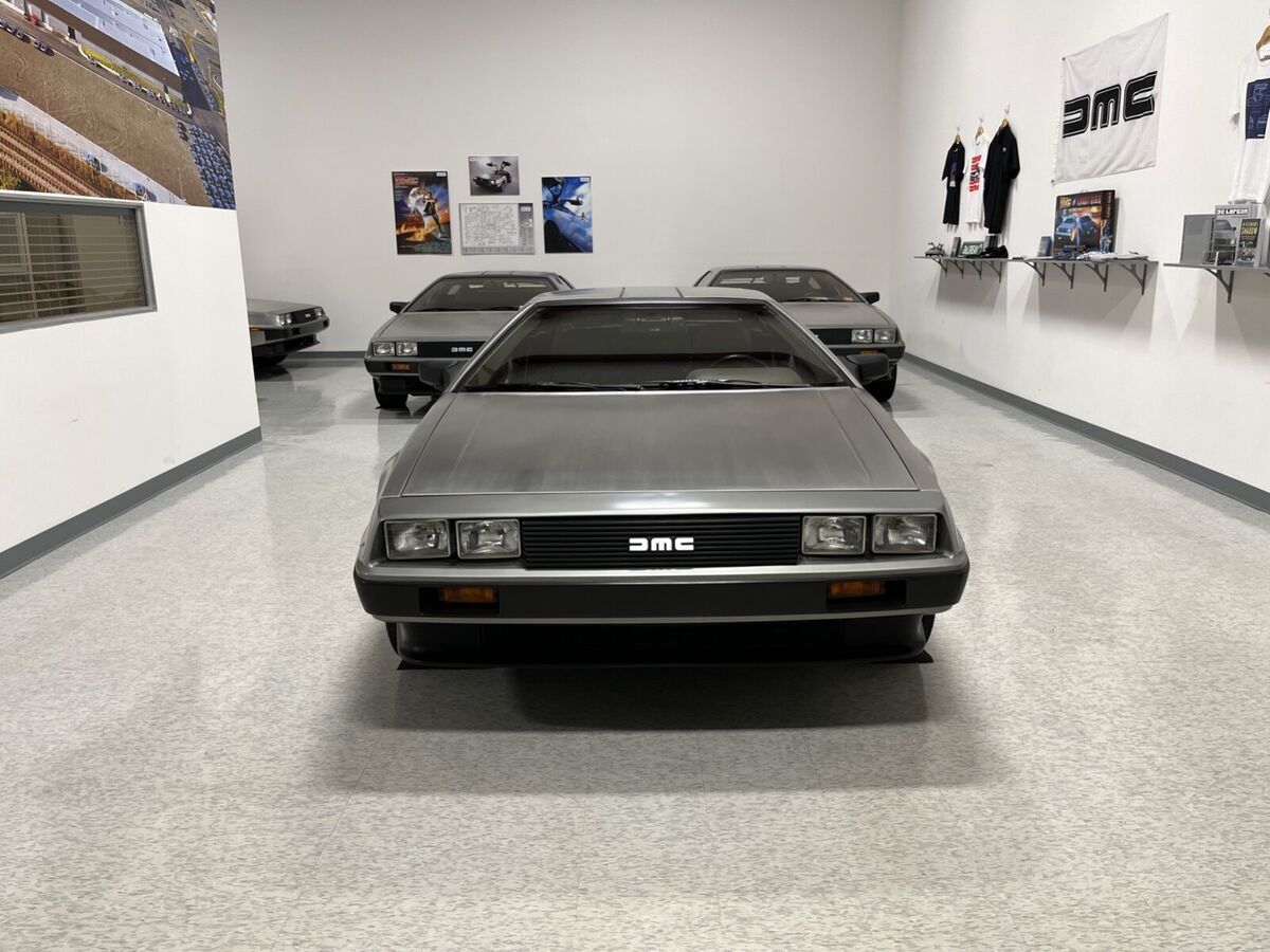 1981 DeLorean Gray Interior / 5-Speed - photo 3