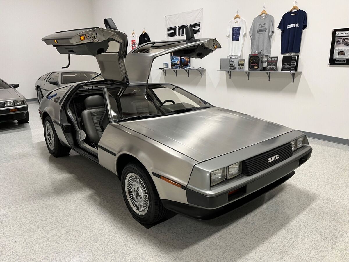 1981 DeLorean Gray Interior / 5-Speed - photo 7