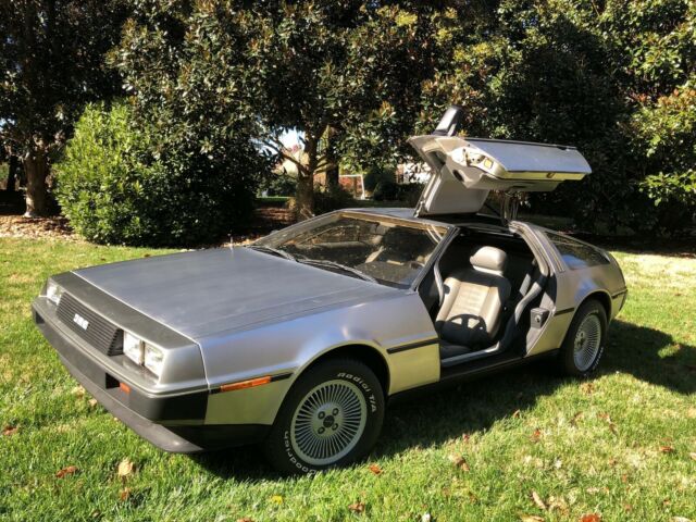 1981 Delorean Gray Leather 5 Speed in Excellent Condition 1981 DeLorean DMC-12 Gray Leather