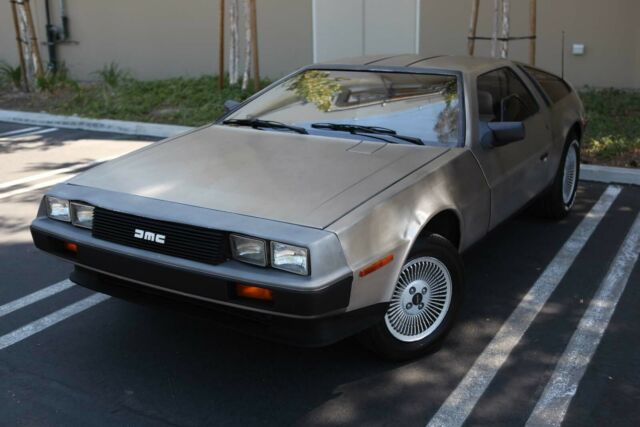 1981 DeLorean - photo 7