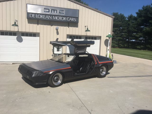 1981 DeLorean dmc-12 - photo 2