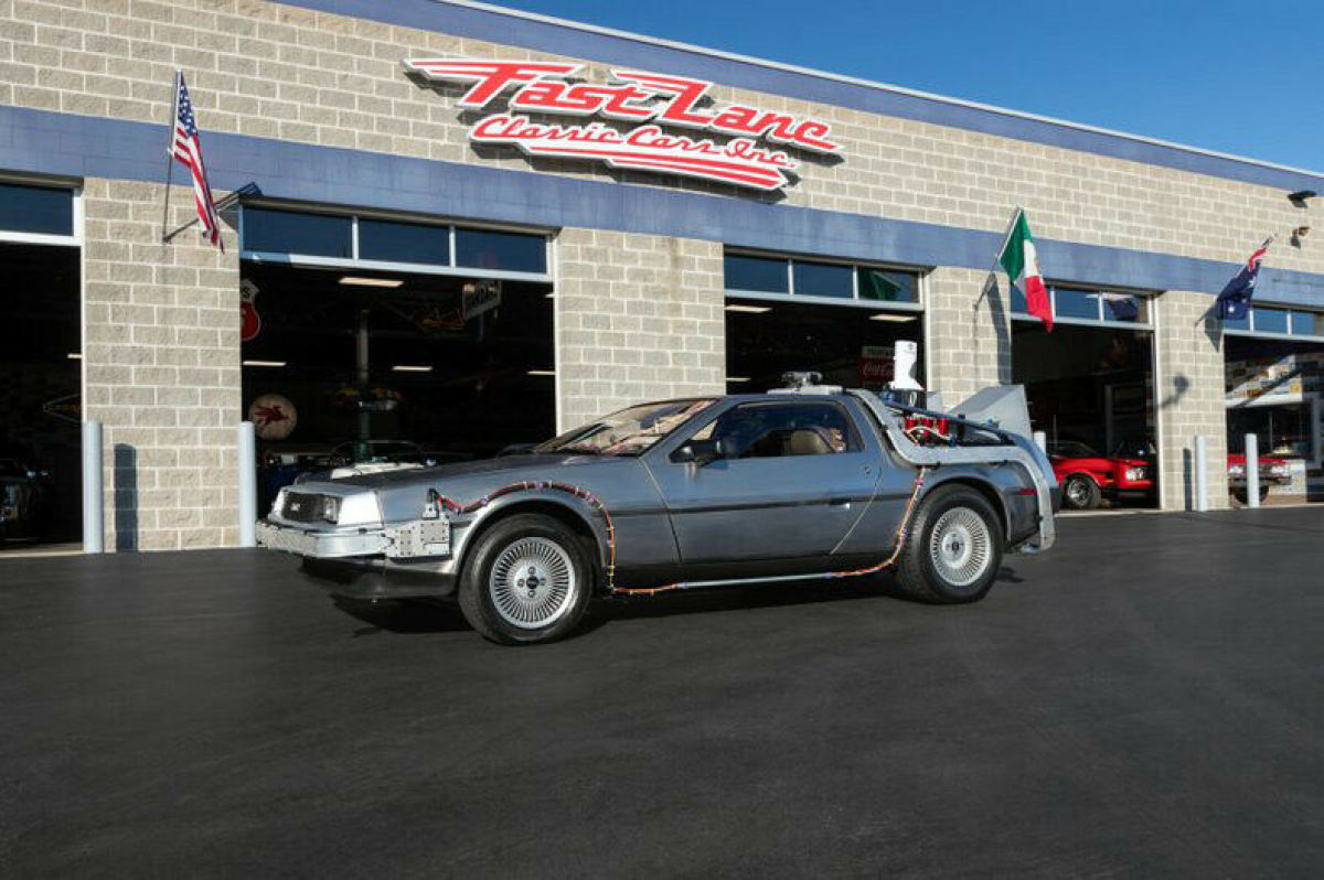 1981 DeLorean DMC-12 Time Machine
