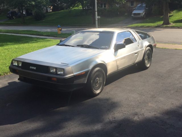 1981 DeLorean DMC12