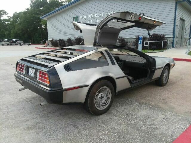 1981 DeLorean DMC-12 - photo 2