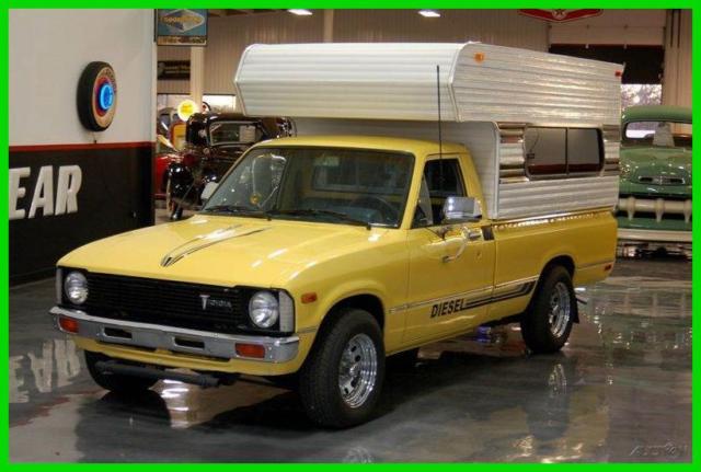1981 Deluxe 2dr Standard Cab LB Used 2.2L I4 8V Manual RWD 1981 Toyota Pickup Deluxe 2dr Standard Cab LB