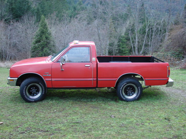 1981 Isuzu Other 2 Door pickup - photo 2