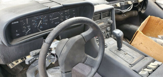 1981 DeLorean - photo 7