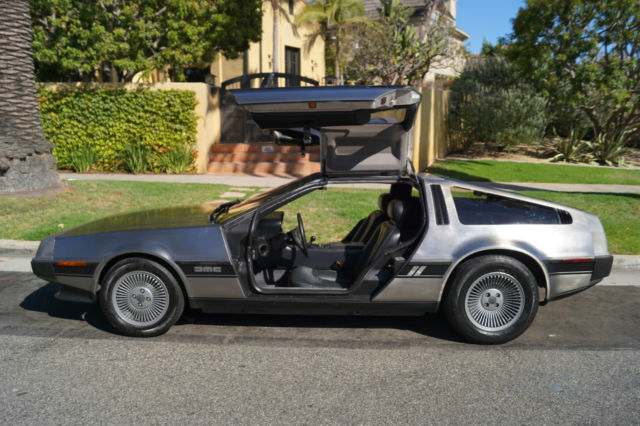1981 DeLorean EARLY 5 SPD DMC 12 MODEL WITH ALL RECORDS! ORIGINAL CALIFORNIA CAR - photo 2