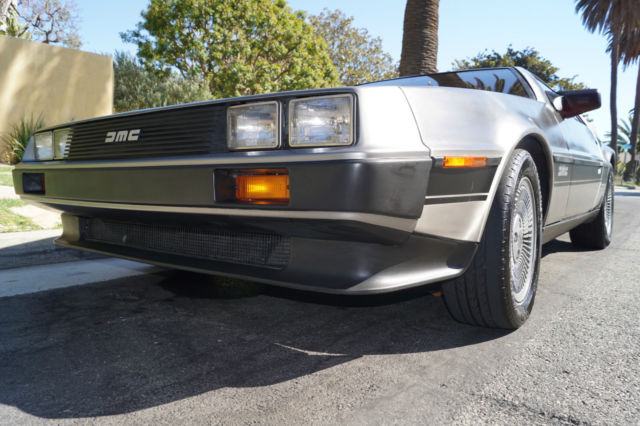 1981 DeLorean EARLY 5 SPD DMC 12 MODEL WITH ALL RECORDS! ORIGINAL CALIFORNIA CAR - photo 4