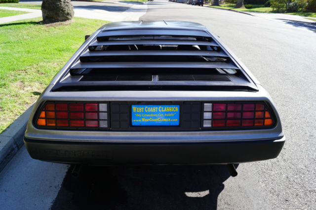 1981 DeLorean EARLY 5 SPD DMC 12 MODEL WITH ALL RECORDS! ORIGINAL CALIFORNIA CAR - photo 9