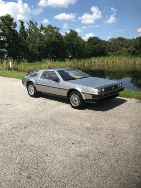 1981 DeLorean - photo 3
