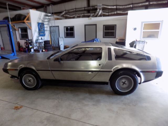 1981 DeLorean MC 12 Leather - photo 4