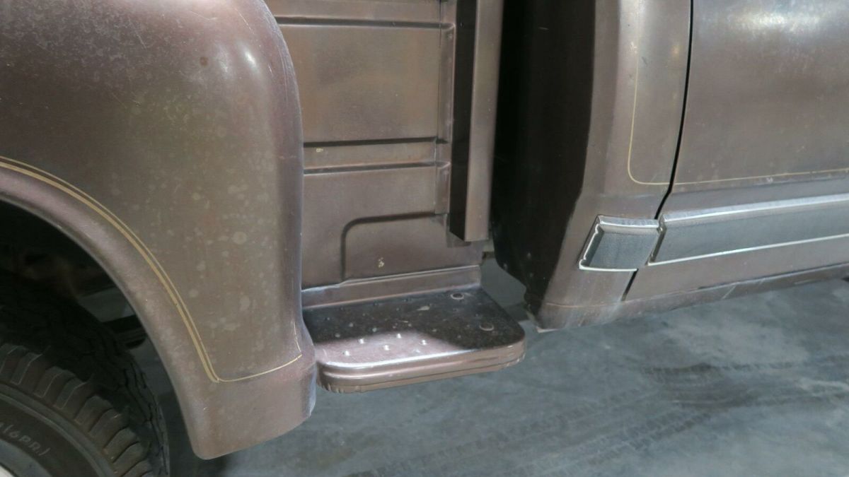 1981 Dodge D Series Pickup SHORTBED STEPSIDE! RUST FREE! 5.2 318 v8!!!!!! - photo 12