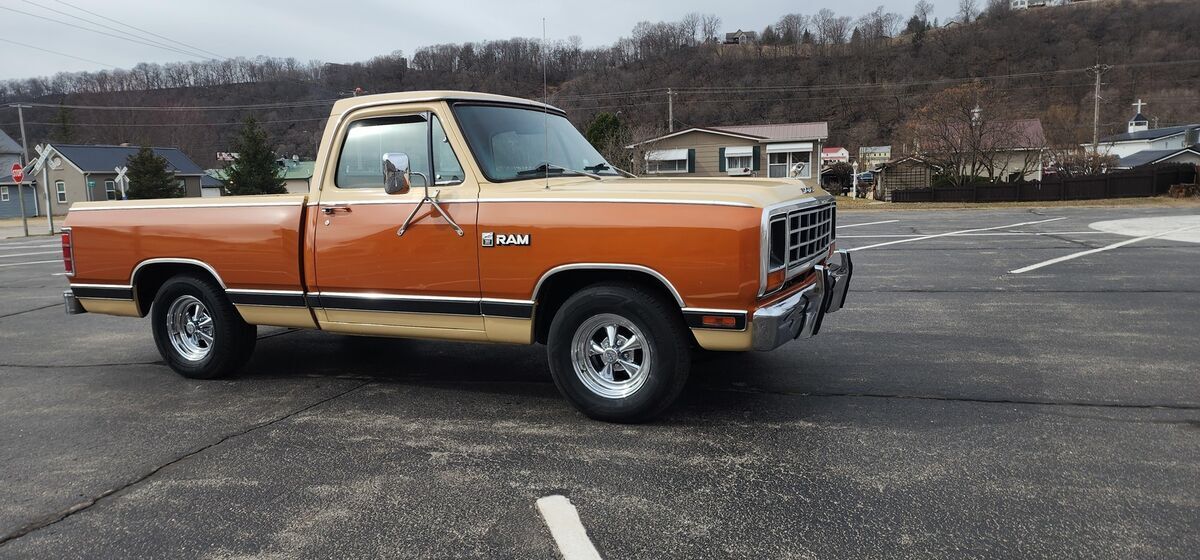 1981 Dodge D150 - photo 10