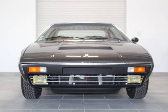 1981 Ferrari 308 GT4 - photo 3