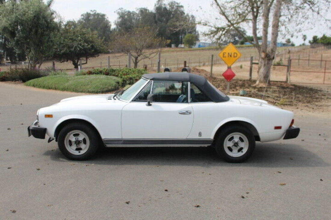 1980 Fiat 124 Spider - photo 5