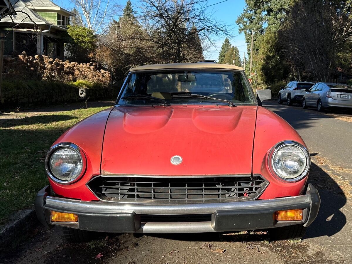 1980 Fiat 124 Spider - photo 2