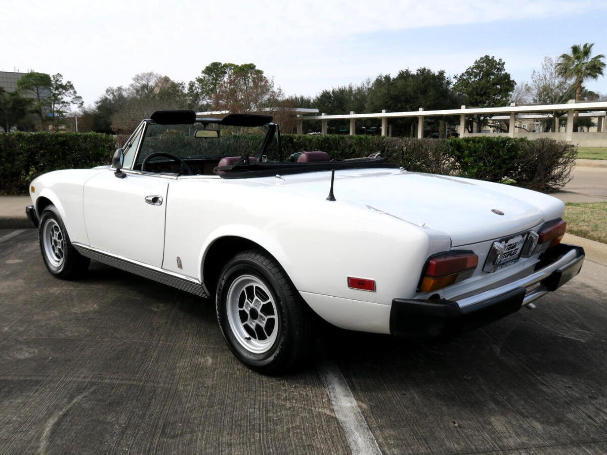 1981 Fiat 124 Spider Spider 2000 - photo 4