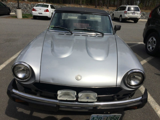 1981 Fiat 124 Spider - photo 2