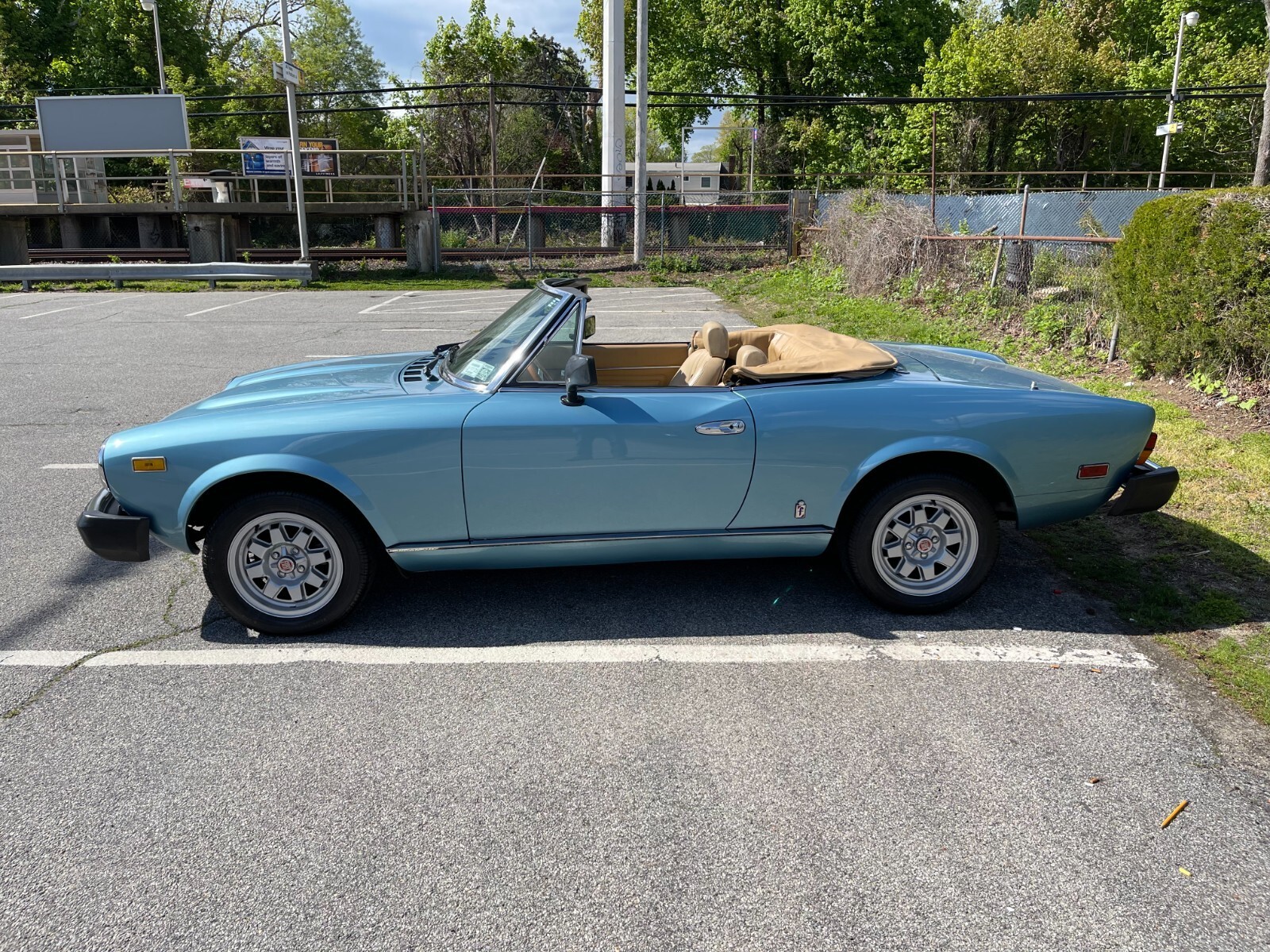 1981 Fiat 124 Spider - photo 12