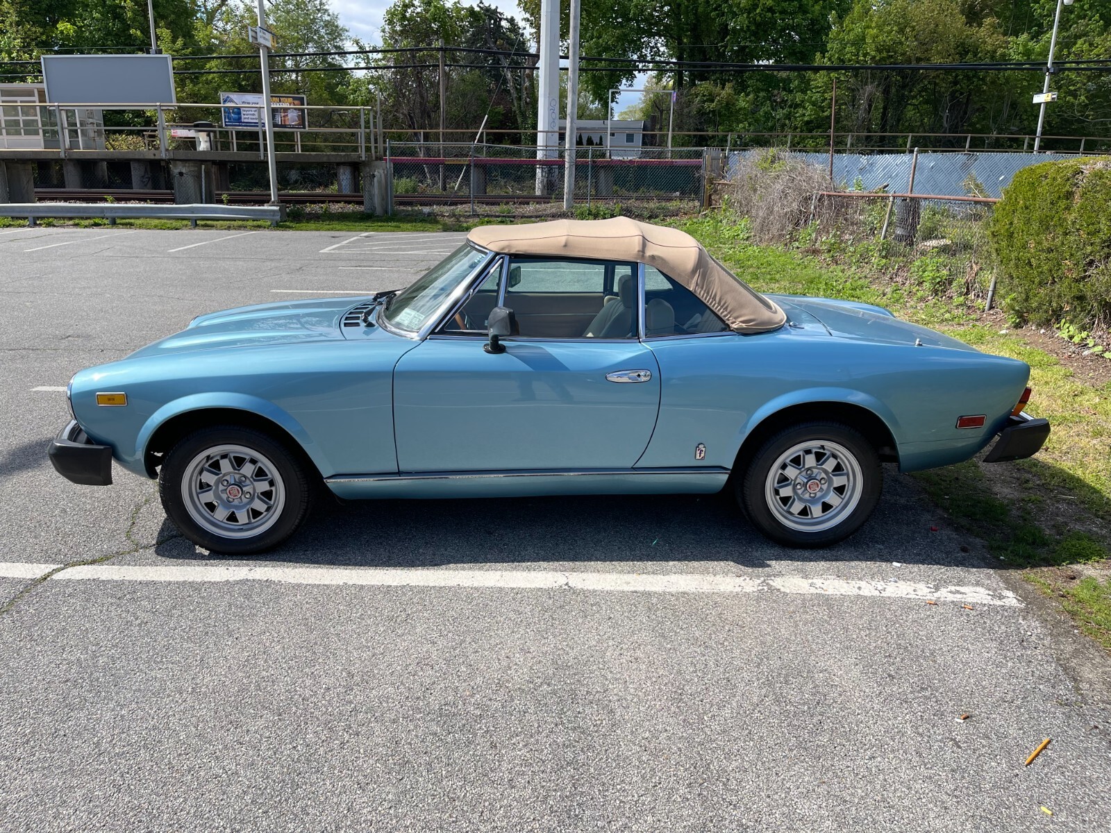 1981 Fiat 124 Spider - photo 9