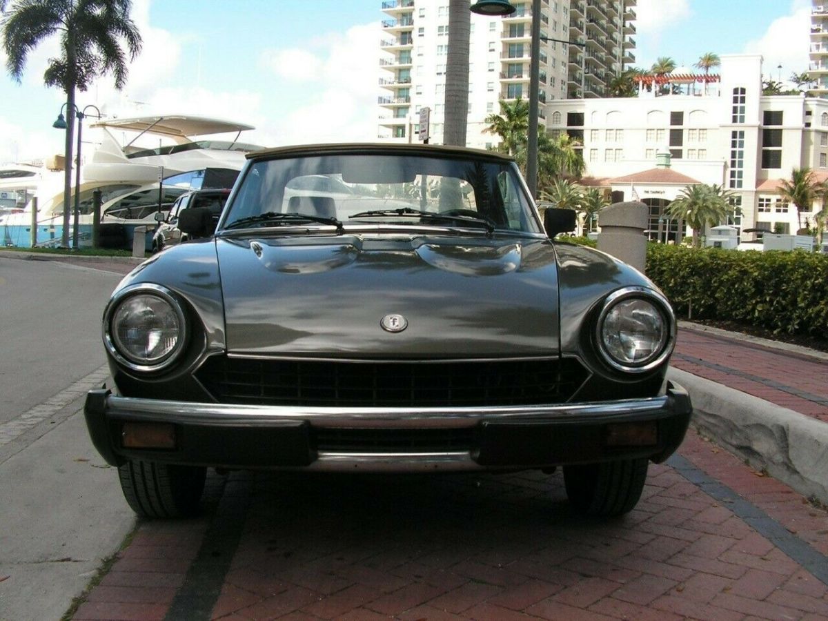 1981 Fiat 124 Spider - photo 2