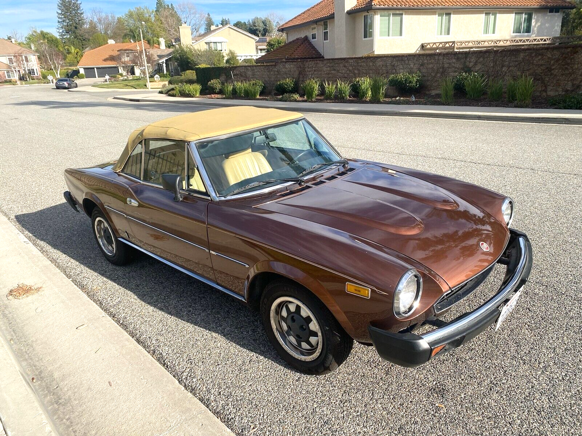 1981 Fiat 124 Spider - photo 4