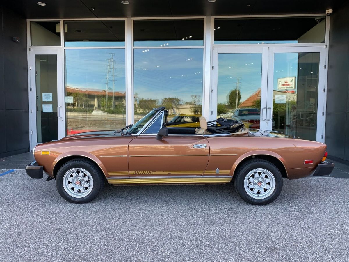 1981 Fiat 2000 Spider - photo 11