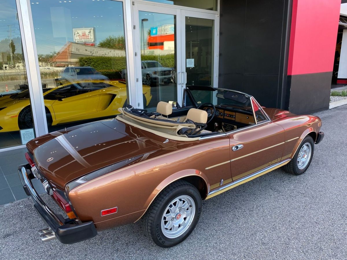 1981 Fiat 2000 Spider - photo 2