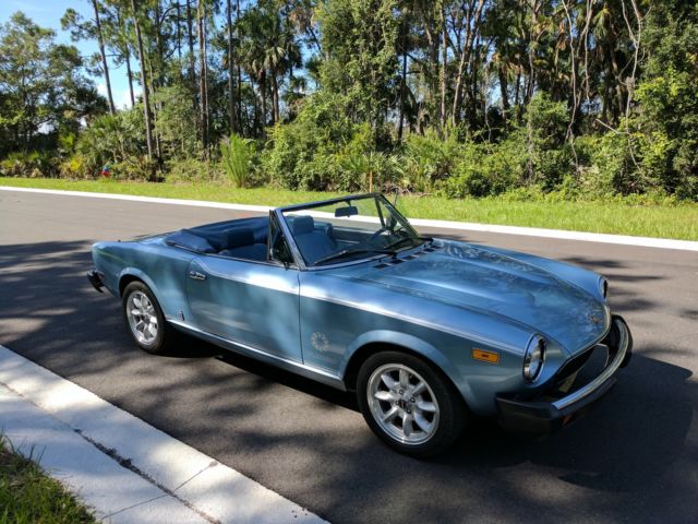1981 Fiat 124 Spider Convertible - photo 2