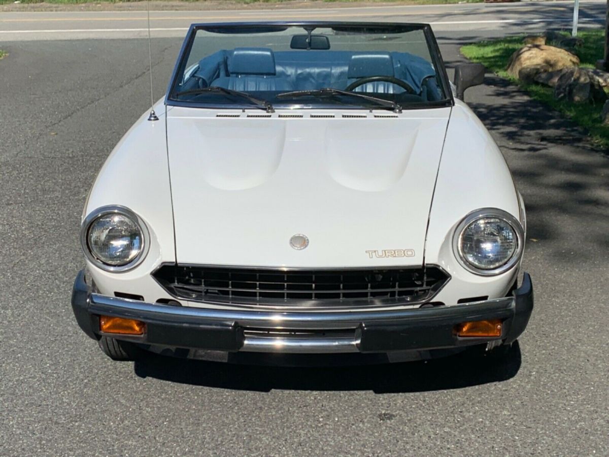 1981 Fiat 124 Spider Turbo - photo 10