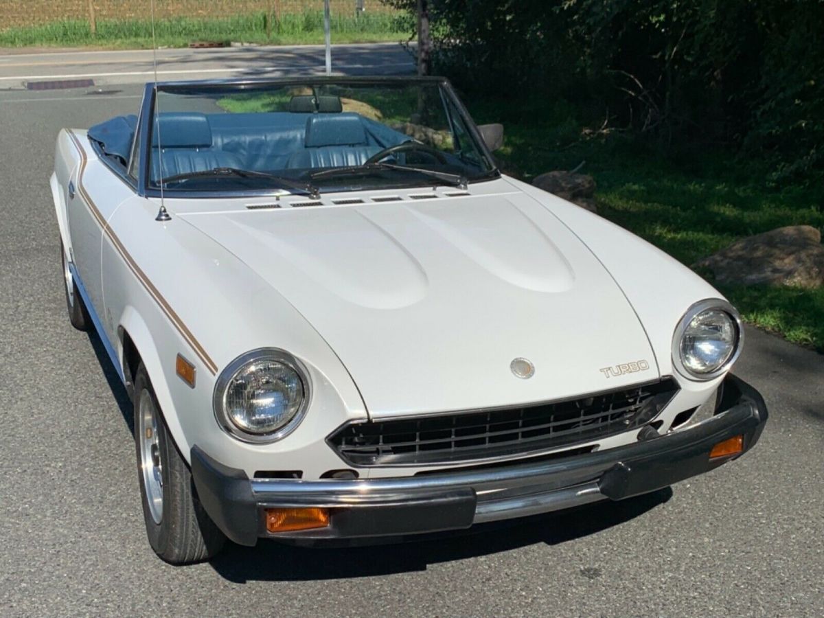 1981 Fiat 124 Spider Turbo - photo 11
