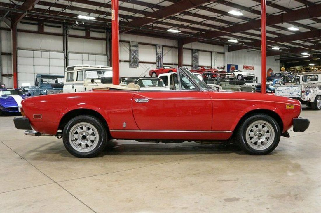 1981 Fiat Spider 2000 - photo 6