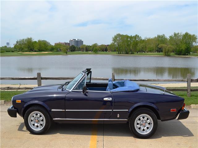 1981 Fiat spider 2000 blue - photo 2